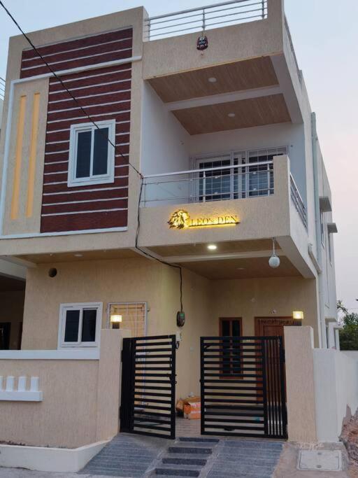 Вилла Leo'S Den 9 Guests Ac 3Bhk 9 Mins To Rgia Шамшабад Экстерьер фото