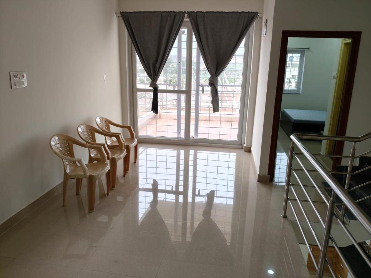 Вилла Leo'S Den 9 Guests Ac 3Bhk 9 Mins To Rgia Шамшабад Экстерьер фото